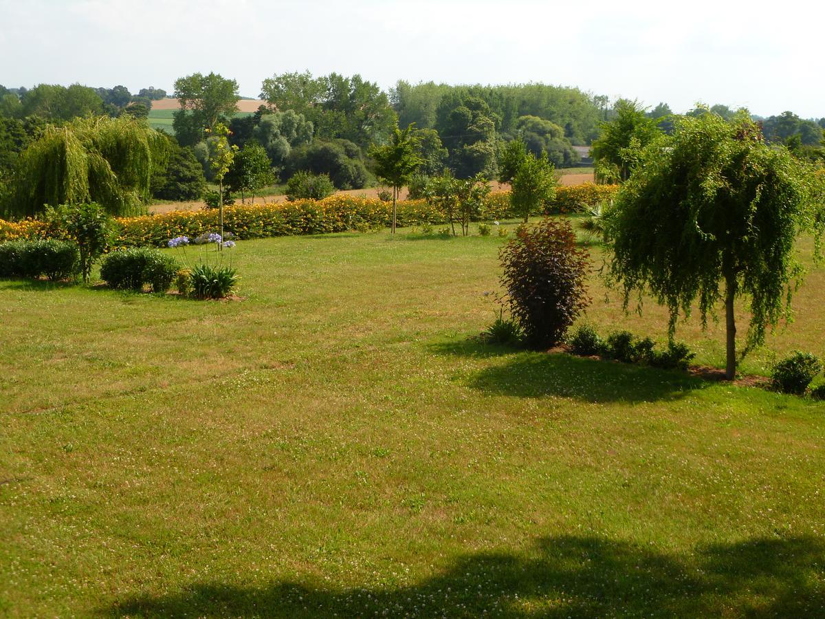 Camping Le Freche A L'Ane Pleboulle Exterior photo